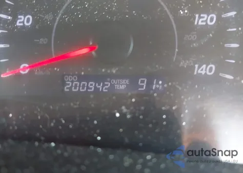 2010 Toyota Camry Le z USA, uszkodzony, nr VIN 4T1BF3EK2AU542631